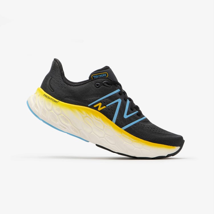 ZAPATILLAS RUNNING HOMBRE NEW BALANCE FRESH FOAM MORE V4 NEGRO
